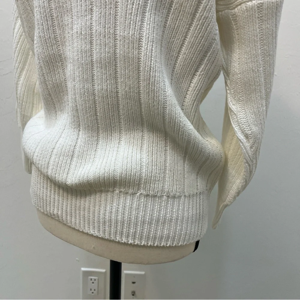 In Between Women White Knit Sweater Size S Oversized‎